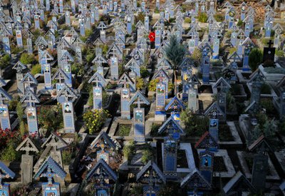Linksmosios kapinės Rumunijoje