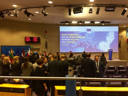 Briuselyje laukiama reikšmingos Lietuvai sutarties pasirašymo