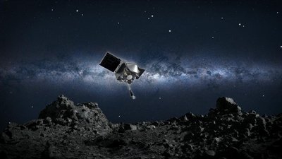 OSIRIS-REx misijos metu iš asteroido Bennu į Žemę bus pargabenti mėginiai. NASA/Scanpix nuotr.