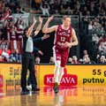 Įspūdingas latvių finišas: patiesė graikus ir FIBA čempionato atrankoje pasiekė 9-ą pergalę paeiliui