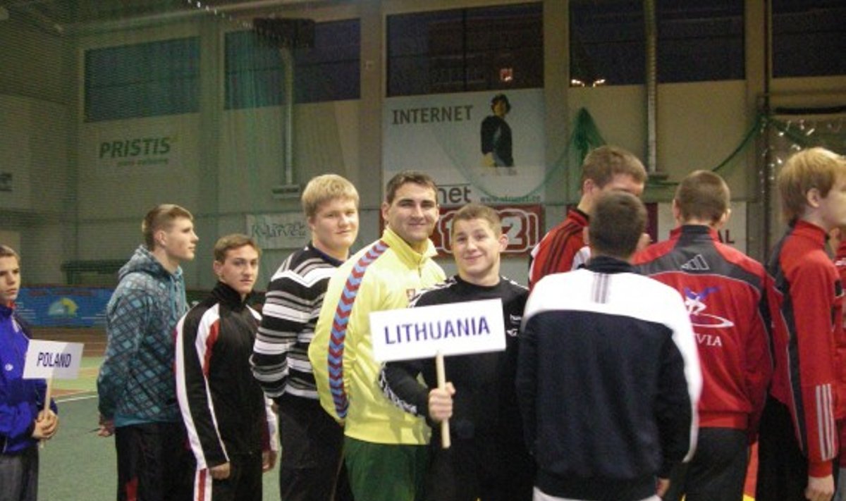 Lietuvos delegacija imtynių varžybose Estijoje