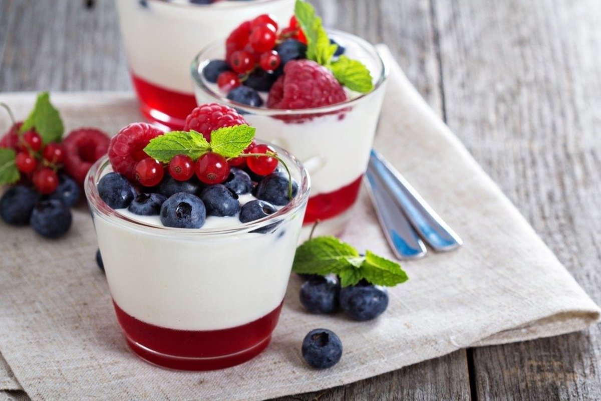 Kobiety jadły 340 g jogurtu dziennie: jak to wpłynęło na ich zdrowie