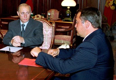 Vladimiras Putinas, Michailas Lesinas