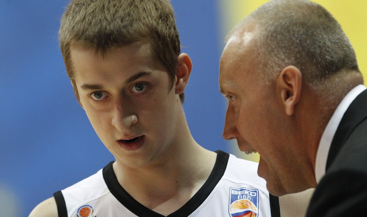 Dmitrijus Chvostovas ir Rimas Kurtinaitis