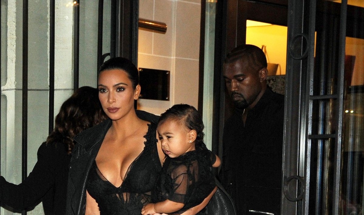 Kim Kardashian dukrytė North West