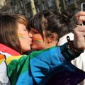 Prancūzijoje - žalia šviesa tos pačios lyties asmenų santuokoms