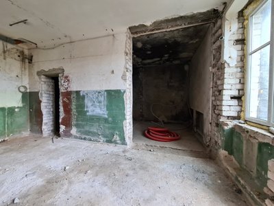 Aistės Kisarauskaitės darbai, paroda „Tobula vieta gyventi“ Vilniaus Rotušėje