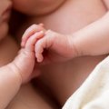Gydytojas apie daugiavaisio nėštumo rizikas: dvynių gimdymas yra iššūkis