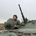 Persekiojama Baltarusijos opozicija flirtuoja su karine jėga: ar formuojasi išlaisvinimo armija?