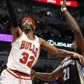 NBA ikisezoninėse rungtynėse - „Bulls“, „Hornets“ ir „Bucks“ ekipų pergalės