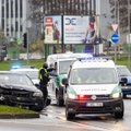 Vilniuje „Volvo“ taranavo šviesoforą, vairuotojas – girtas