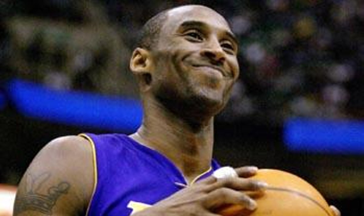 Kobe Bryant ("Lakers")
