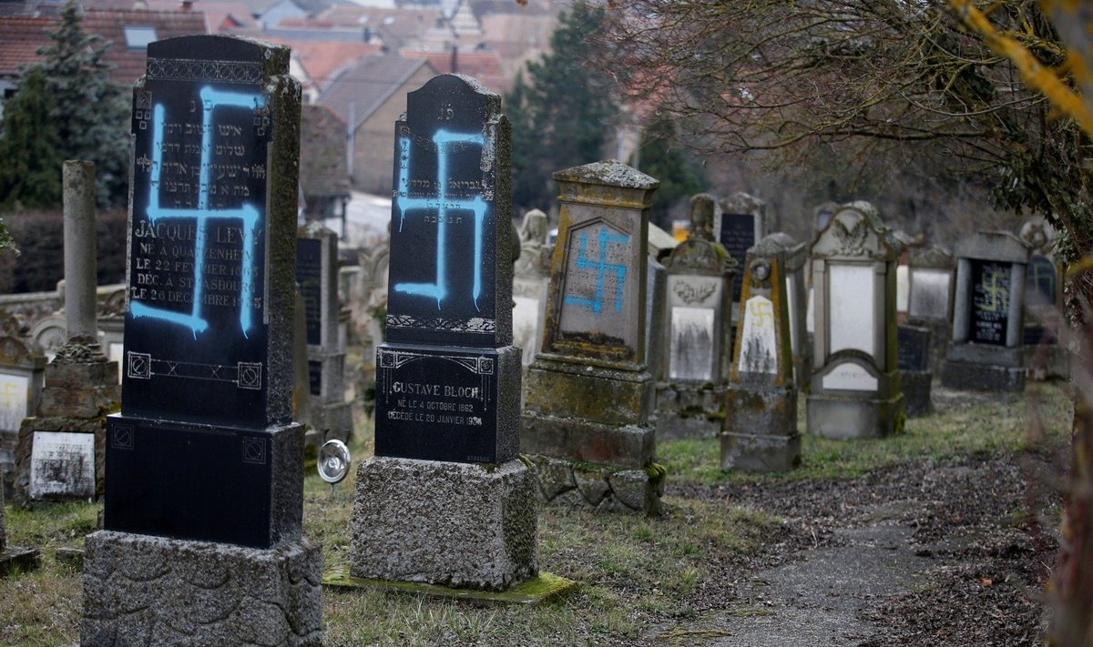 Prancūzijos žydų kapinėse išniekinta 80 kapų