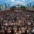 Vokietijos vyriausybė prisipažino surengusi žvalgybos agentams išvyką į „Oktoberfest“