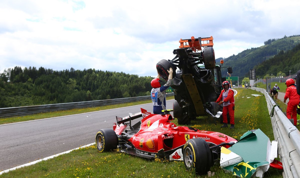 Fernando Alonso ir Kimi Raikkoneno avarija Austrijoje