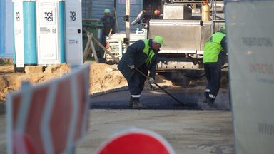 Klaipėdoje bus vykdomi gatvės remonto darbai: dėl nepatrauktų transporto priemonių žadama kreiptis į policiją