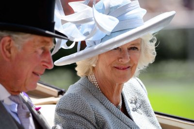 Kornavlio kunigaikštienė Camilla ir princas Čarlzas