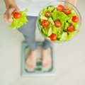 Net vienas persivalgymas pridaro žalos: mokslininkai pataria, kaip efektyviai mesti svorį