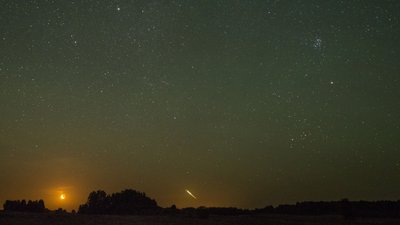 Meteoras (bolidas), užfiksuotas nakties danguje Tauragnuose. Sky Chasers LT/V. Tarulio nuotr.