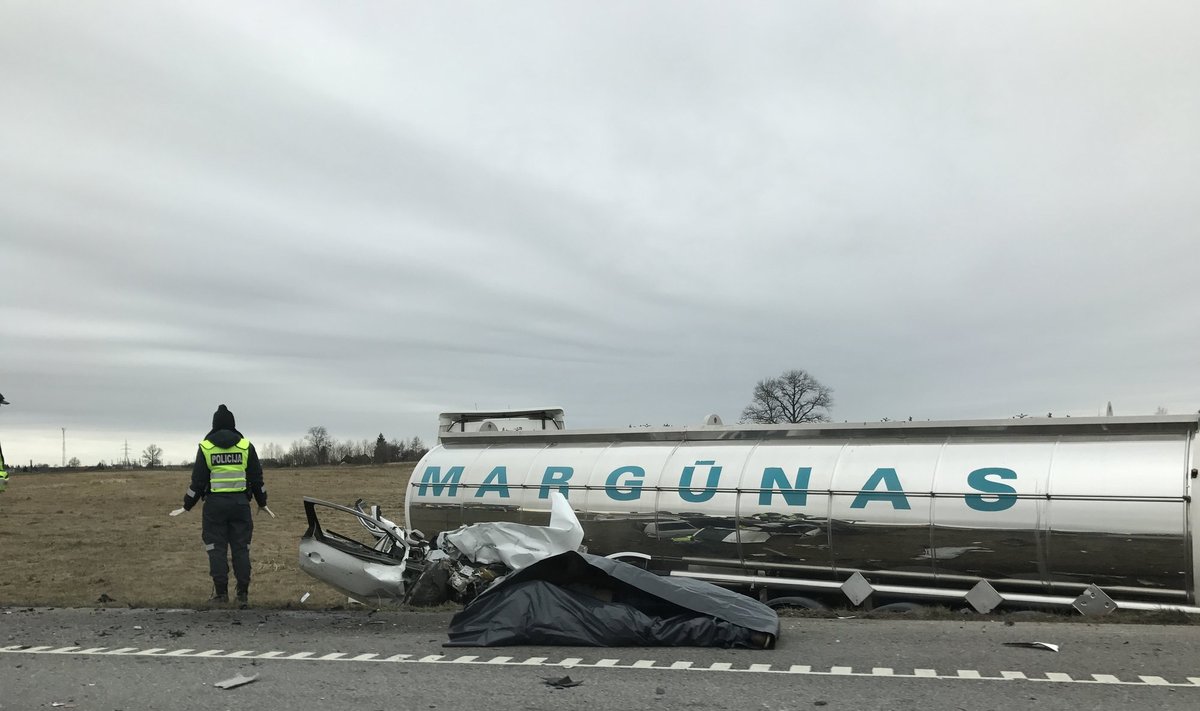 The car crash on the Via Baltica