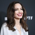 Dermatologė išklojo Angelinos Jolie grožio paslaptis