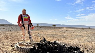 Dakaras pakibo ant plauko: Maroke liepsnos prarijo Arūno Gelažninko mokinio motociklą