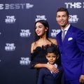 Vaikelio besilaukianti C. Ronaldo mylimoji atskleidė griežtą dietą, kurios laikosi