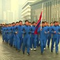 Šiaurės Korėjos valdininkai judėdami sutiko valstybinę sporto dieną