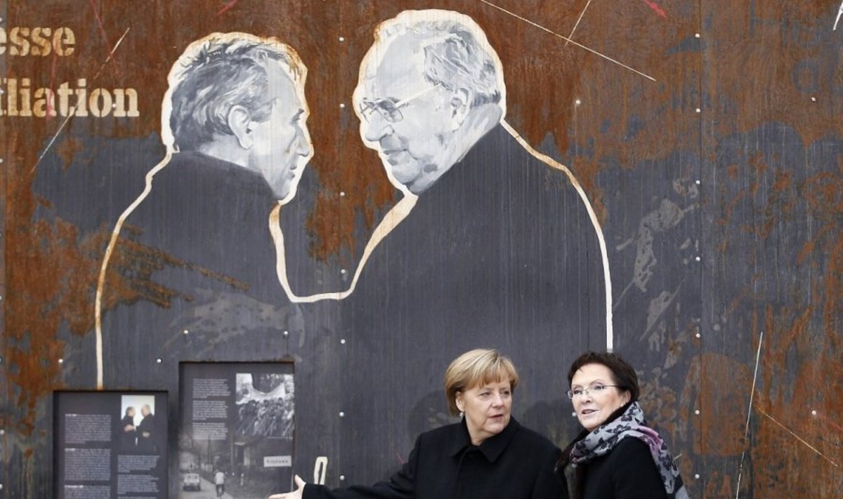 Angela Merkel ir Ewa Kopacz per 25-ias abiejų šalių susitaikymo metines