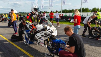 Šeštadienį „Nemuno žiede“ griaudės sportinių motociklų variklių gausmas