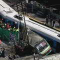 Stebėjimo kameros Buenos Airėse  užfiksavo traukinio ir autobuso susidūrimą
