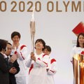 Traukinys pajudėjo: Tokijo olimpinis deglas pradėjo kelionę per Japoniją