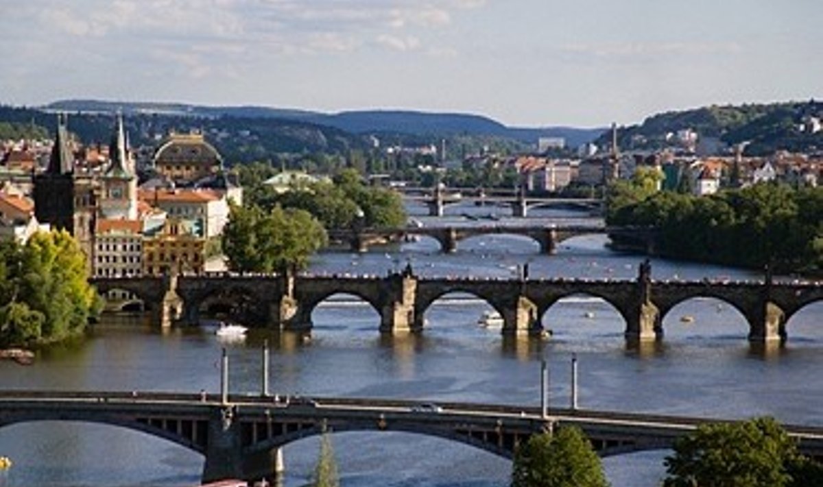 Čekija, tiltai per Vltava upę