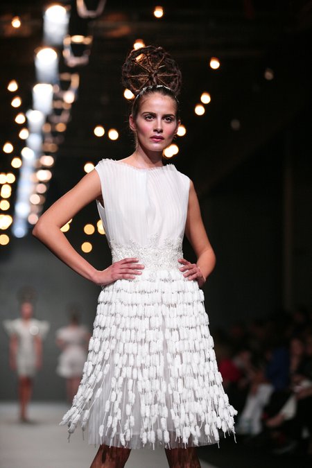 Kroatų dizainerio Boriso Pavlino sukurta suknelė nuotakai