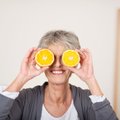 Kokie vitaminai būtini pagyvenusiems žmonėms?
