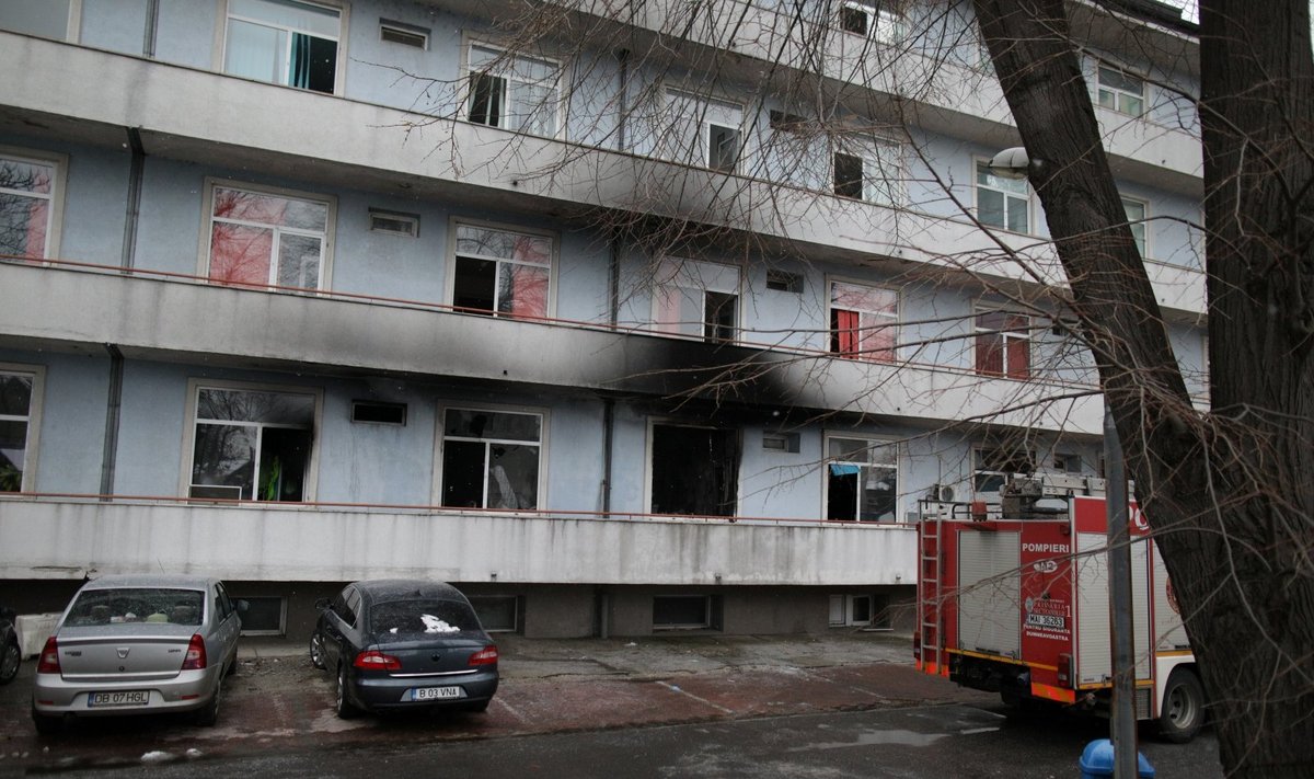 Rumunijos sostinės ligoninėje per gaisrą žuvo mažiausiai keturi žmonės