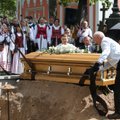 В Вильнюсе перезахоронили останки Миколаса Биржишки