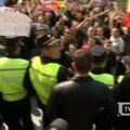Moldovos policija užėmė parlamento pastatą ir sulaikė dešimtis protestuotojų