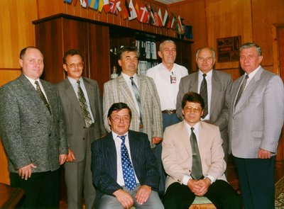 Viktoras Ševaldinas su kolegomis