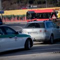 Incidentas Vilniuje: avarija galimai sukėlęs vyras su draugais paspruko pėsčiomis