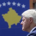Clintonas Kosove apdovanotas Laisvės ordinu