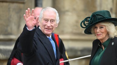 Король Карл III вернулся к публичной деятельности. Вместе с королевой Камиллой он посетил онкологический центр в Лондоне