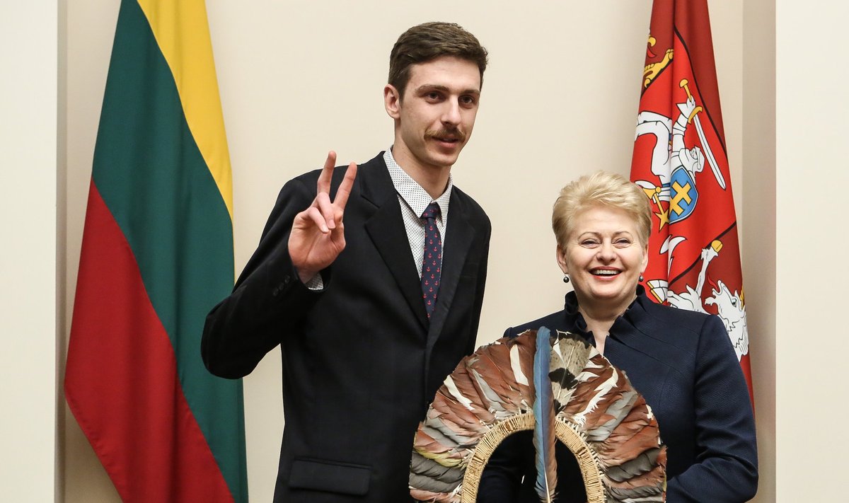 Vienas herojų Vytautas Puidokas, šalies Prezidentė Dalia Grybauskaitė