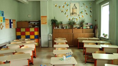 Feisbuke plintantys mamų įrašai kelia nuostabą: ką iš tiesų turi žinoti pirmos klasės mokinukas