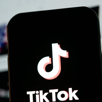 JAV svarsto uždrausti „TikTok“: ką tai reiškia Lietuvos vartotojams