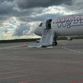 Incidentas Kauno oro uoste – išsiskleidė lėktuvo avarinis trapas
