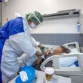 Santaros klinikų medikė: net ir reanimacijoje dėl COVID-19 gydytas pacientas viruso egzistavimu netikėjo