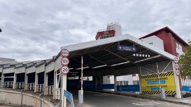 Automobiliams visam laikui uždaromas Vilniaus oro uosto pandusas