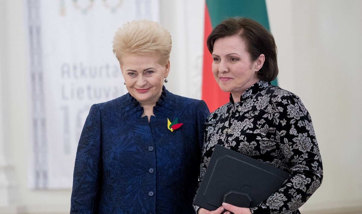 Dalia Grybauskaitė ir Eglė Gabrėnaitė 