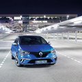 „Renault“ pristatė atnaujintus svarbiausius modelius
